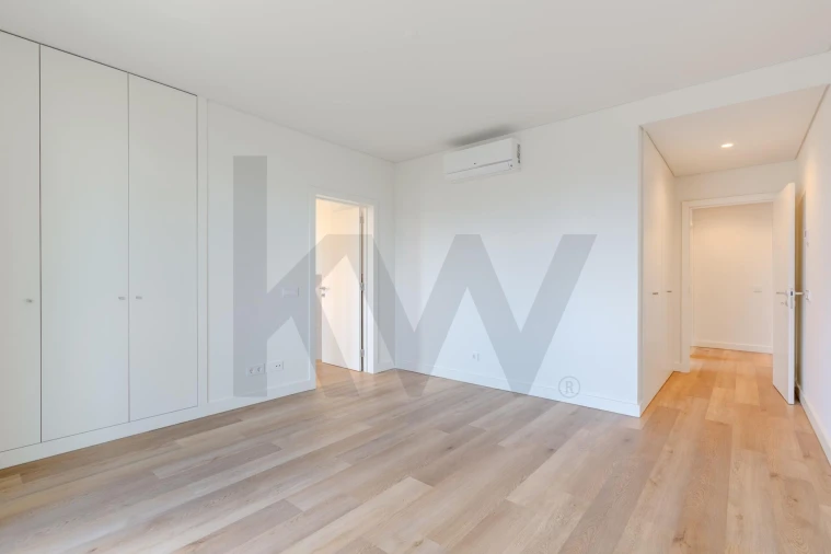 Apartamento T4 para Venda em Algés, Linda-A-Velha e Cruz Quebrada-Dafundo Foto 23