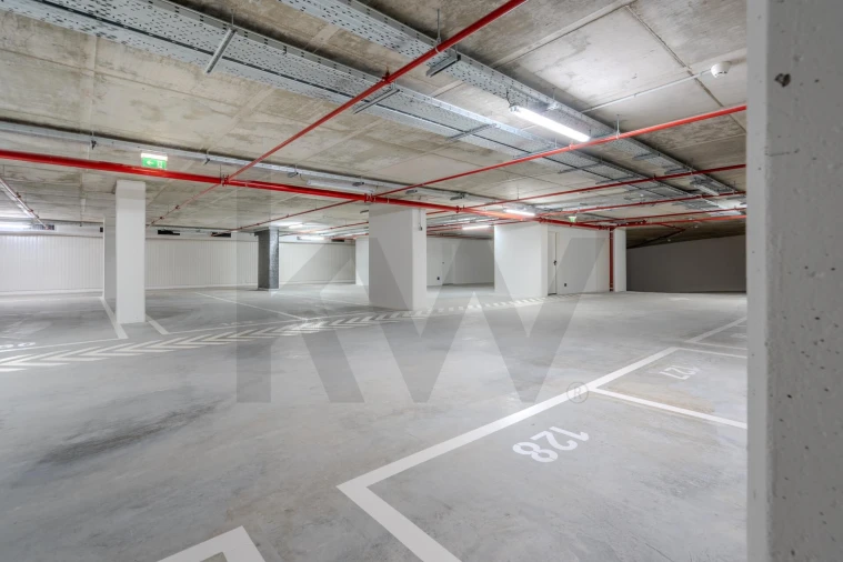 Apartamento T4 para Venda em Algés, Linda-A-Velha e Cruz Quebrada-Dafundo Foto 43