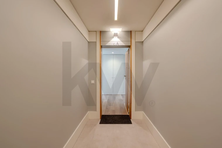 Apartamento T4 para Venda em Algés, Linda-A-Velha e Cruz Quebrada-Dafundo Foto 6