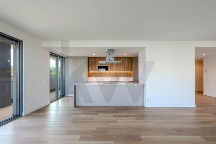 Apartamento T4 para Venda em Algés, Linda-A-Velha e Cruz Quebrada-Dafundo Foto 13