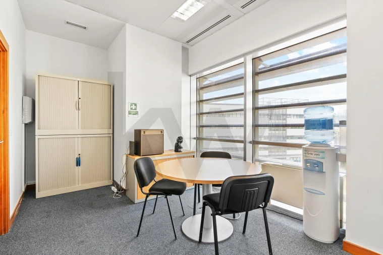 Escritório para Arrendamento em Carnaxide e Queijas Foto 17