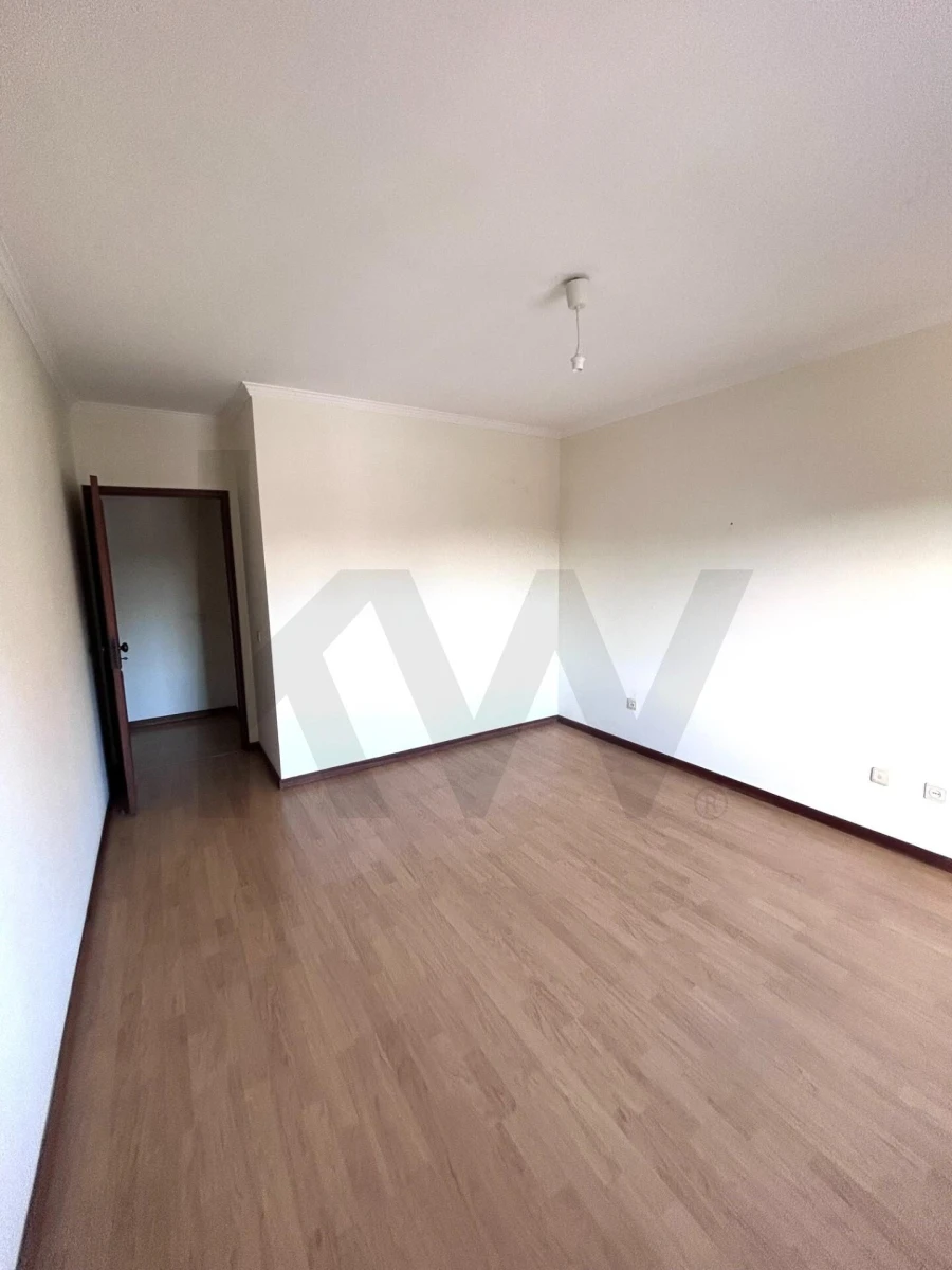 Apartamento T2 para Venda em Custóias, Leça do Balio e Guifões Foto 14