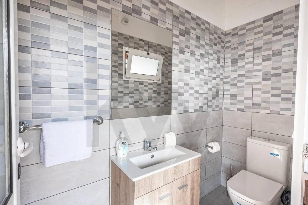 Moradia T4 para Venda em Funchal (Santa Maria Maior) Foto 19