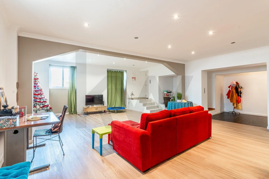 Moradia T4 para Venda em Funchal (Santa Maria Maior) Foto 12