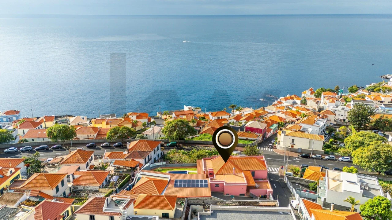 Moradia T4 para Venda em Funchal (Santa Maria Maior) Foto 53