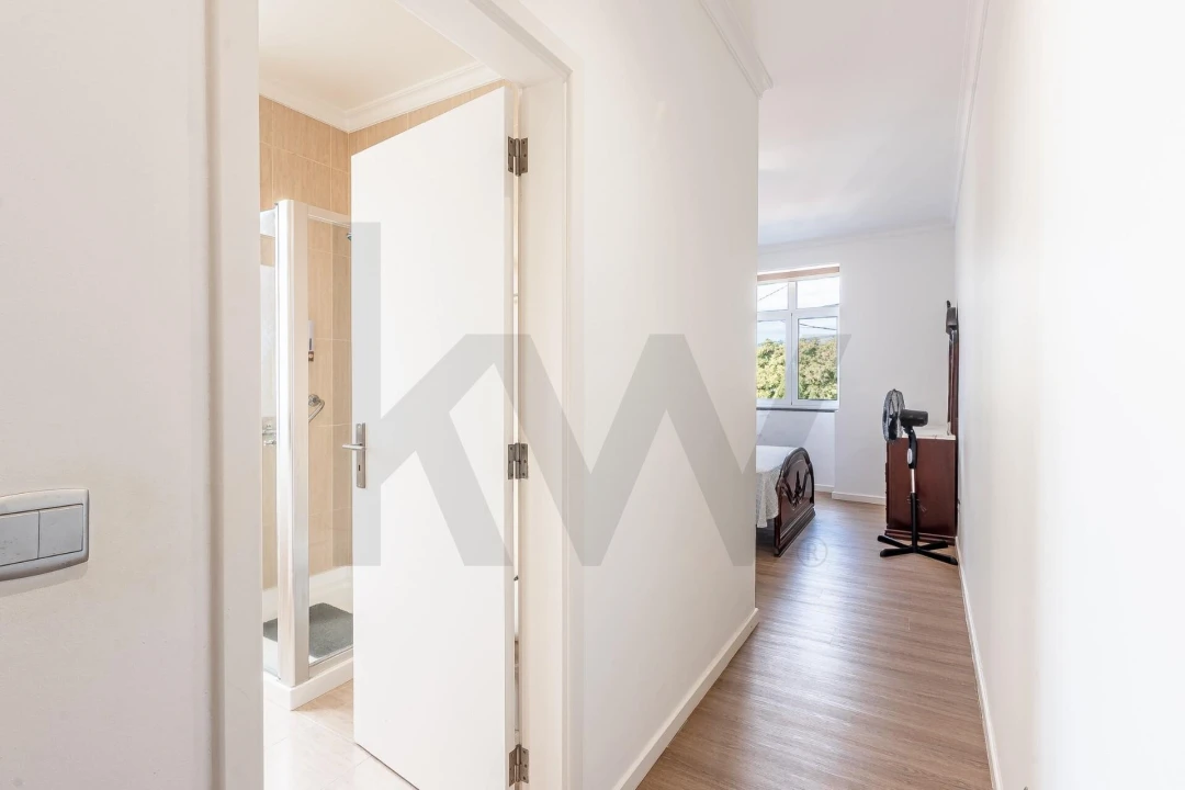 Moradia T4 para Venda em Funchal (Santa Maria Maior) Foto 38