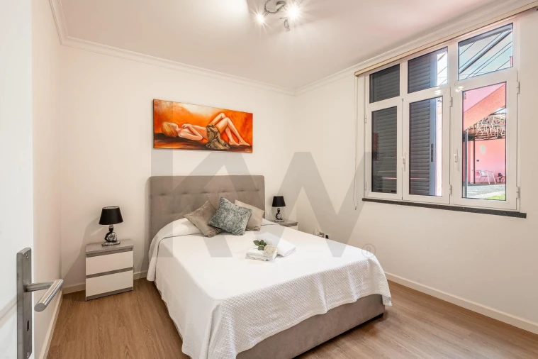 Moradia T4 para Venda em Funchal (Santa Maria Maior) Foto 35