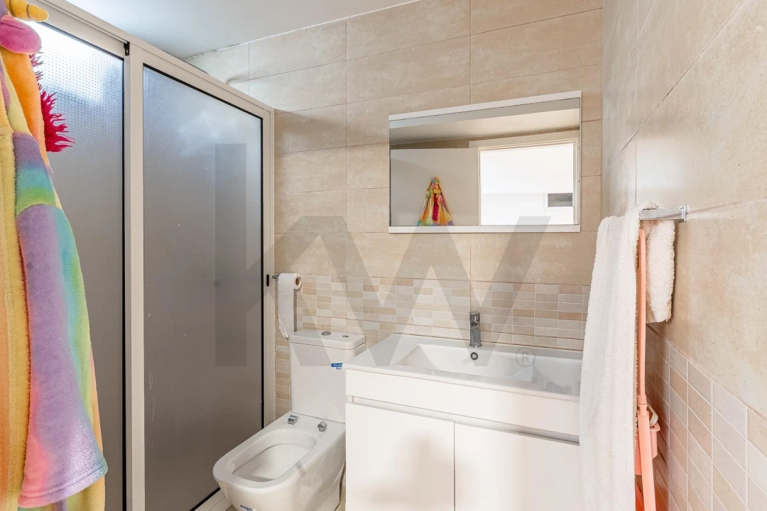 Moradia T4 para Venda em Funchal (Santa Maria Maior) Foto 18