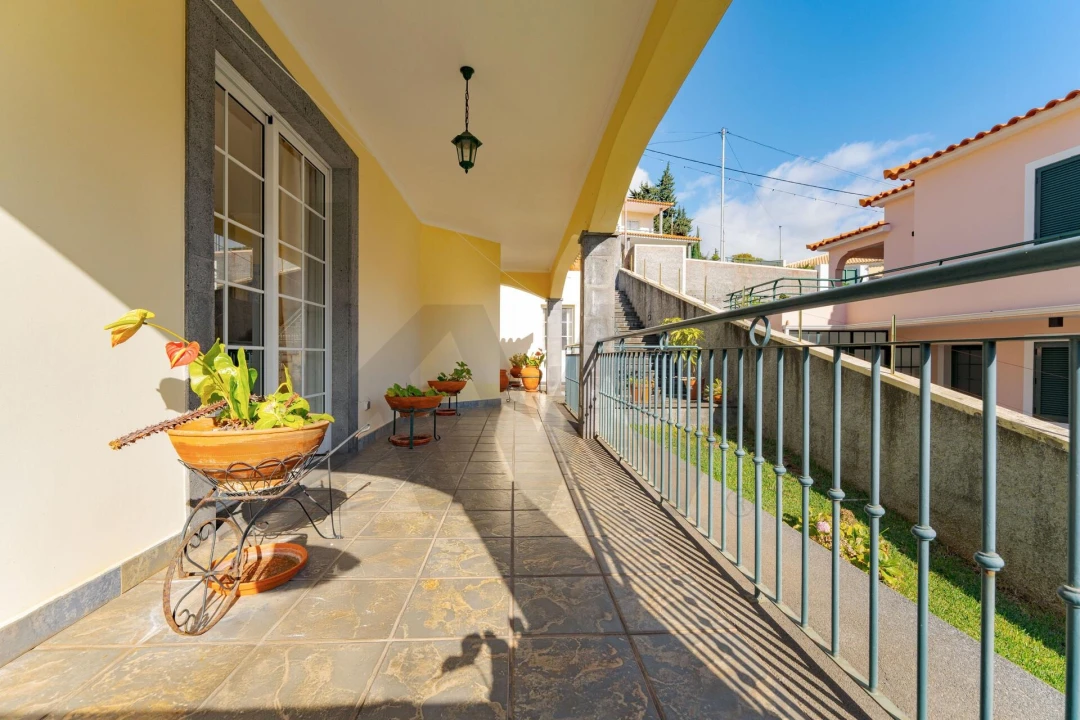 Moradia T3 para Venda em São Martinho Foto 27