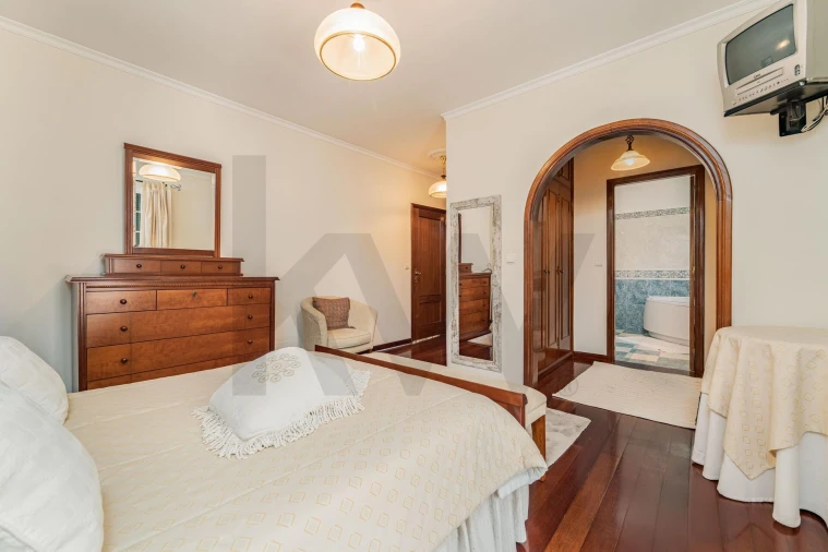 Moradia T3 para Venda em São Martinho Foto 14