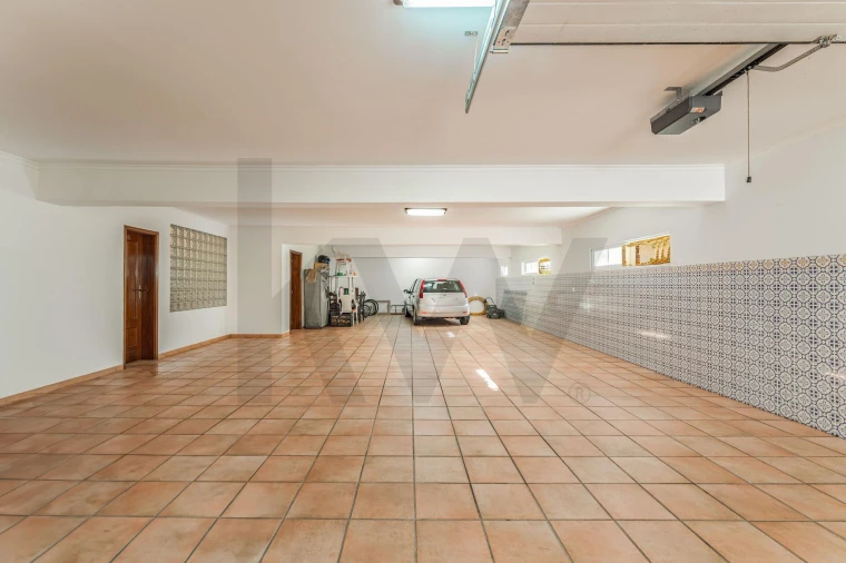 Moradia T3 para Venda em São Martinho Foto 23