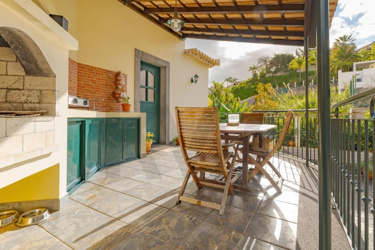 Moradia T3 para Venda em São Martinho Foto 25