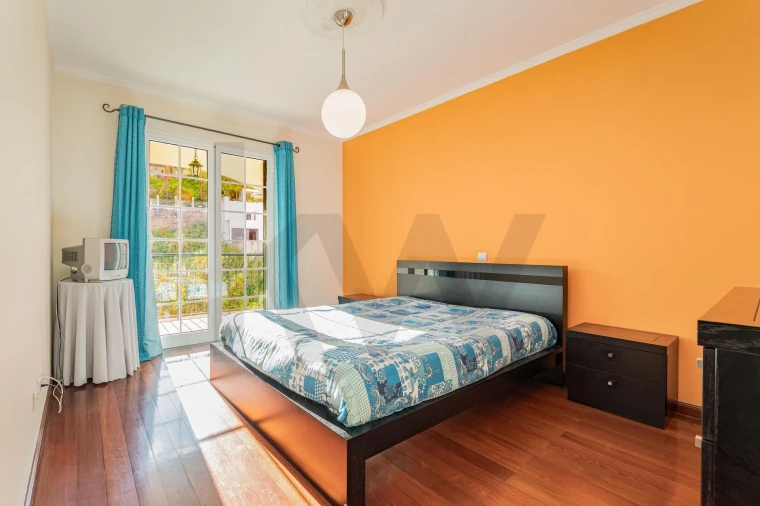 Moradia T3 para Venda em São Martinho Foto 16