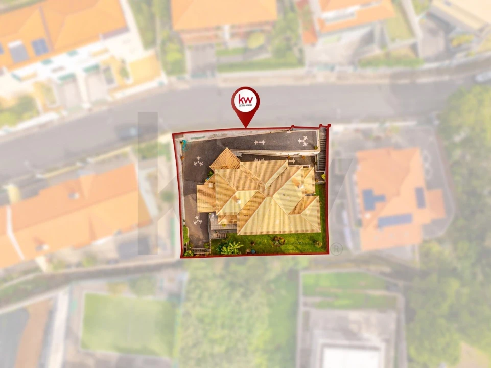 Moradia T3 para Venda em São Martinho Foto 36