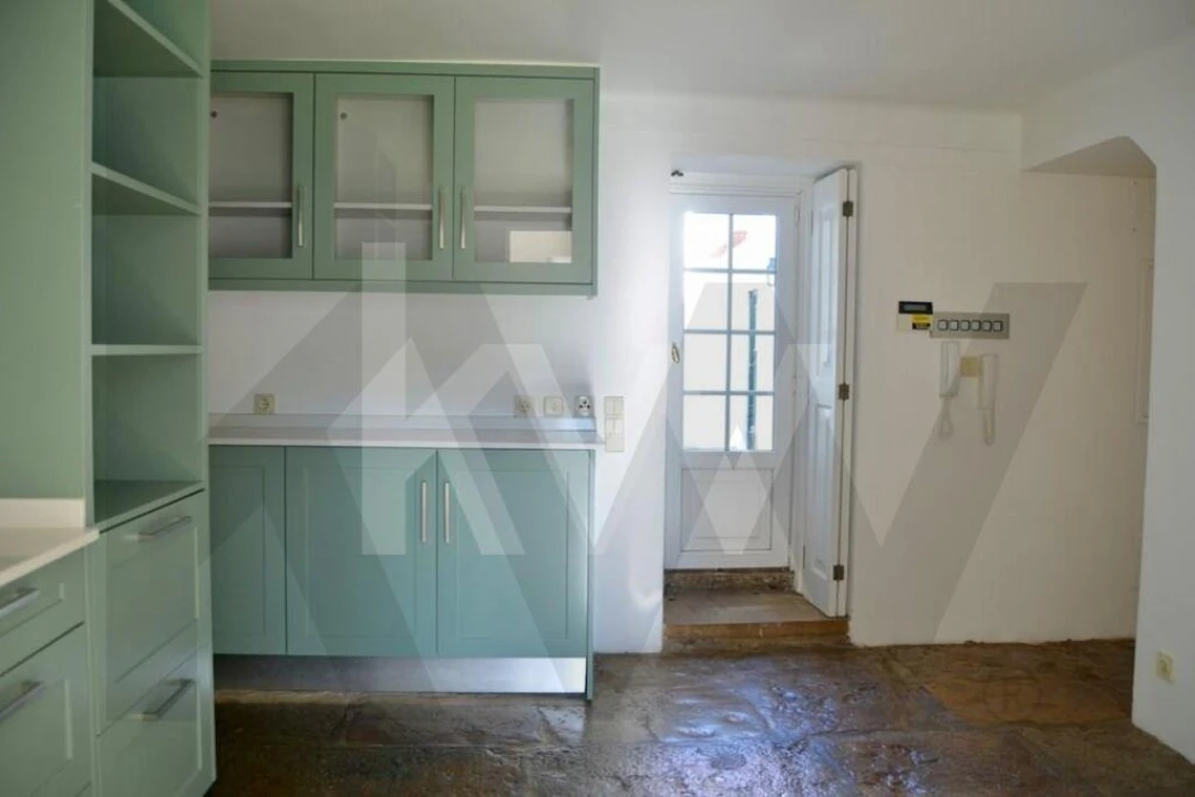 Moradia T4 para Arrendamento em Alcabideche Foto 10