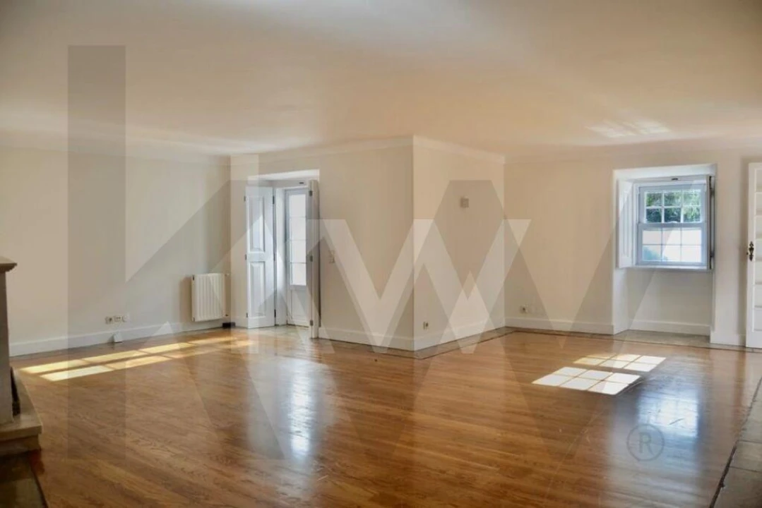 Moradia T4 para Arrendamento em Alcabideche Foto 7