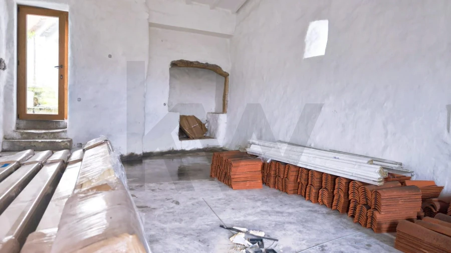 Moradia T4 para Venda em Santa Maria, São Pedro e Matacães Foto 8