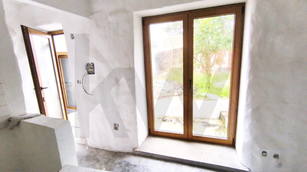 Moradia T4 para Venda em Santa Maria, São Pedro e Matacães Foto 16