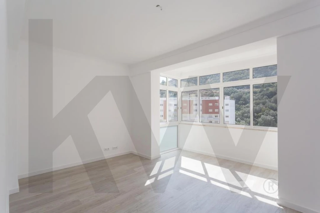 Apartamento T2 para Arrendamento em Vila Franca de Xira Foto 3