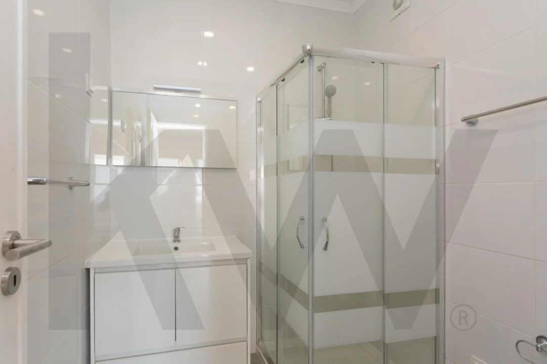 Apartamento T2 para Arrendamento em Vila Franca de Xira Foto 16