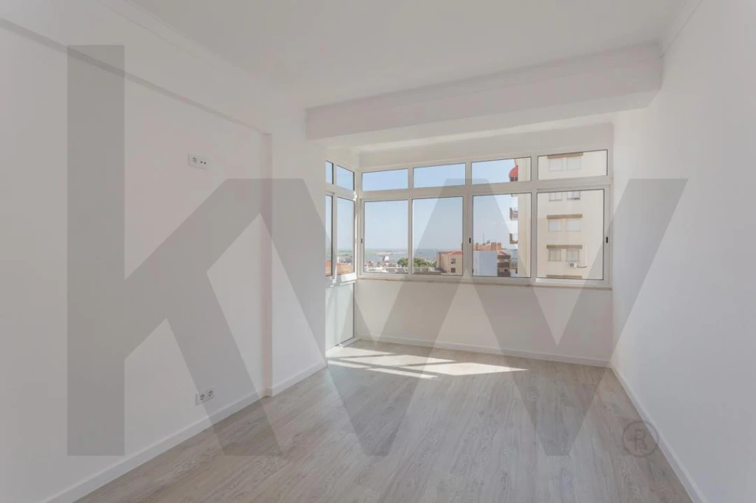 Apartamento T2 para Arrendamento em Vila Franca de Xira Foto 11