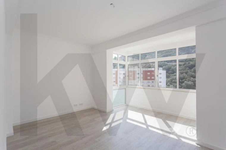 Apartamento T2 para Arrendamento em Vila Franca de Xira Foto 3