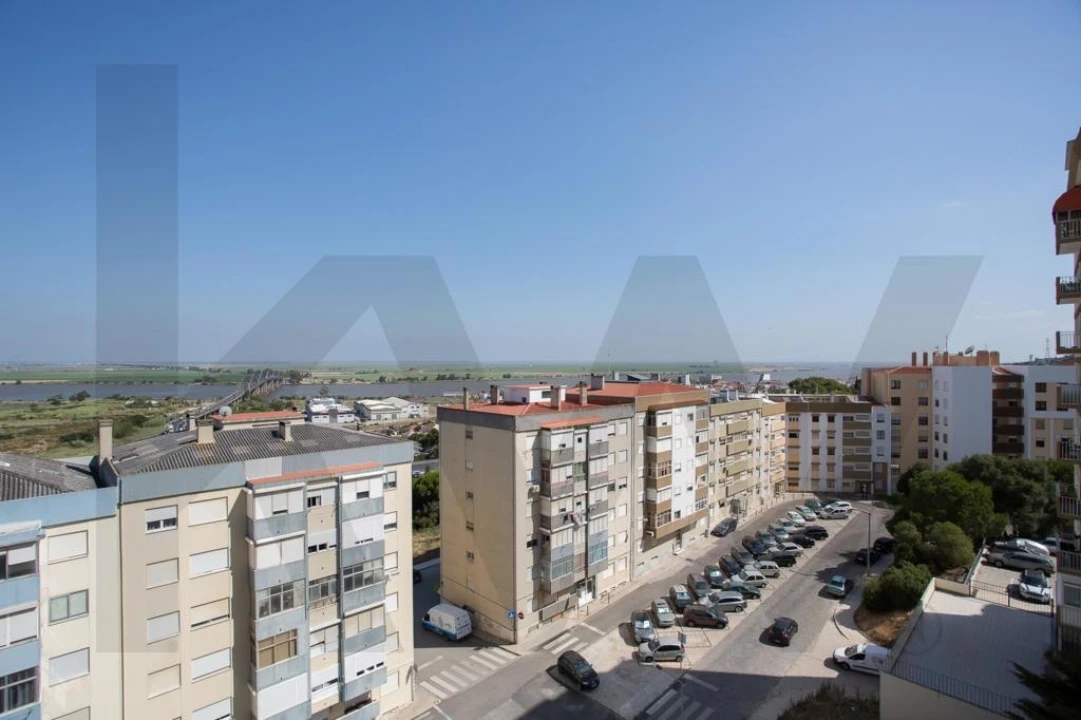 Apartamento T2 para Arrendamento em Vila Franca de Xira Foto 15