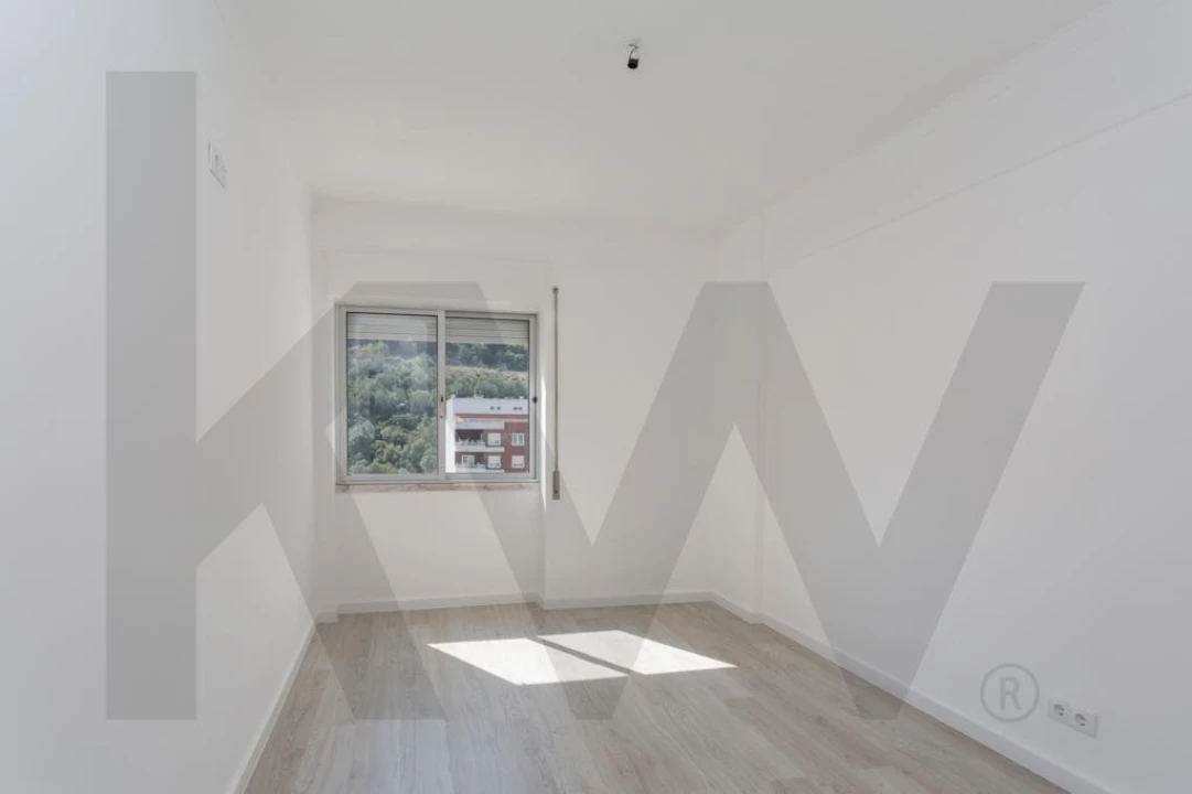 Apartamento T2 para Arrendamento em Vila Franca de Xira Foto 17