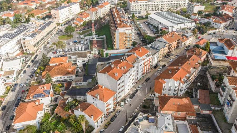 Apartamento T3 para Venda em Santo Antonio dos Olivais Foto 42