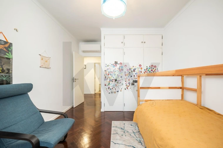 Apartamento T3 para Venda em Santo Antonio dos Olivais Foto 14