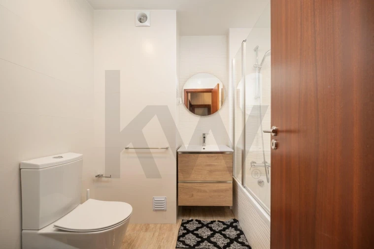 Apartamento T3 para Venda em Santo Antonio dos Olivais Foto 19