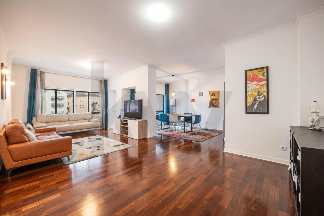 Apartamento T3 para Venda em Santo Antonio dos Olivais Foto 1