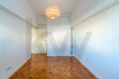 Apartamento T1 para Arrendamento em Arroios