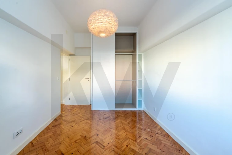 Apartamento T1 para Arrendamento em Arroios Foto 23