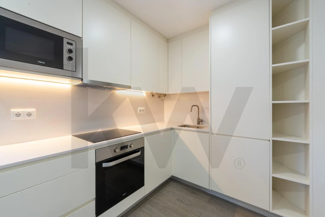 Apartamento T1 para Arrendamento em Arroios Foto 5