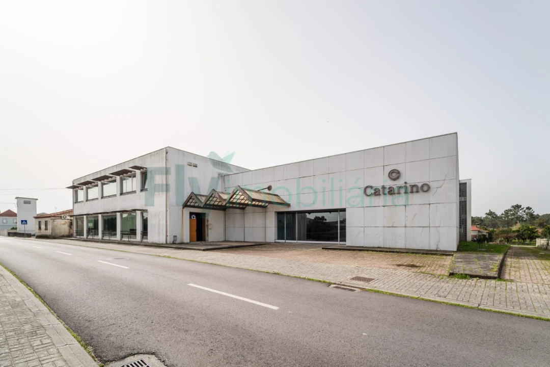 Armazém para Venda em Febres Foto 1