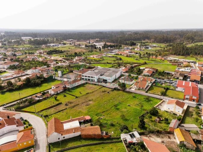 Armazém para Venda em Febres Foto 44