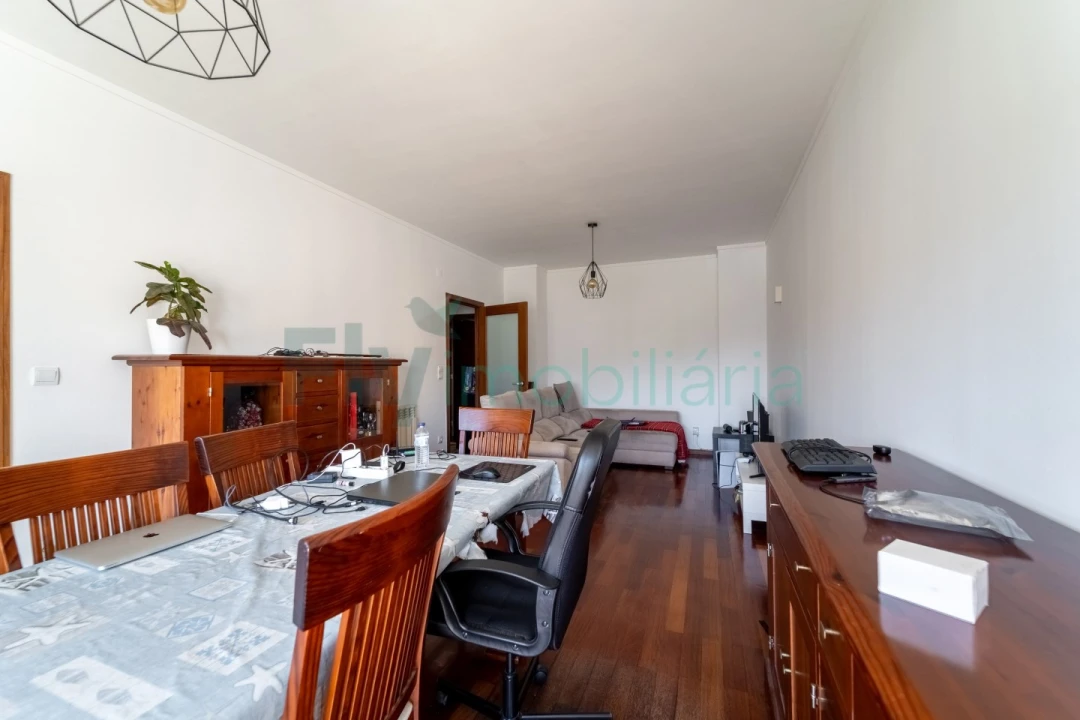 Apartamento T3 para Venda em Paranhos Foto 4