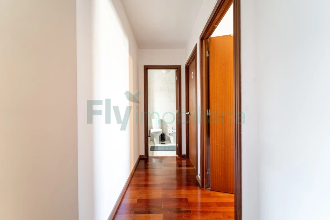 Apartamento T3 para Venda em Paranhos Foto 5