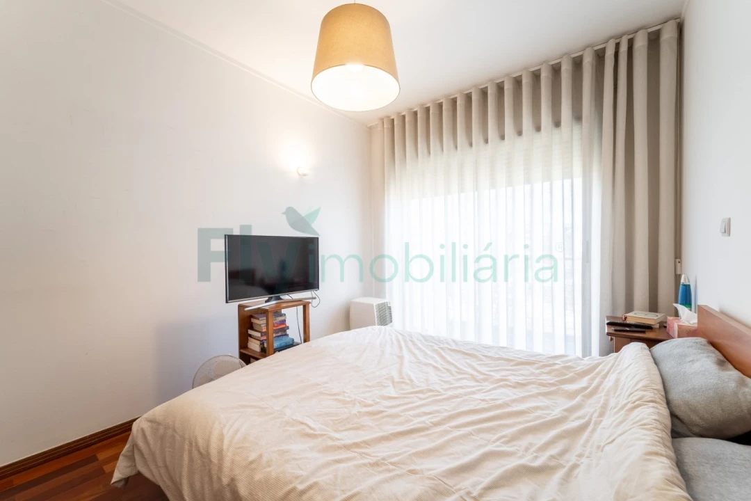 Apartamento T3 para Venda em Paranhos Foto 12