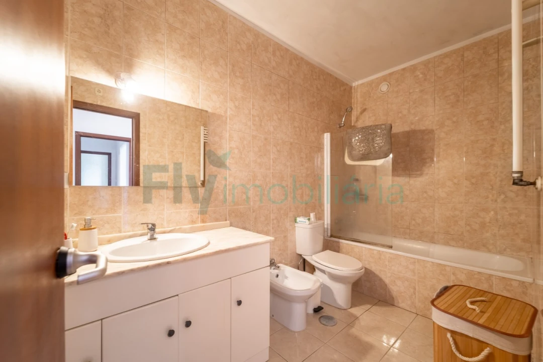 Apartamento T3 para Venda em Paranhos Foto 15