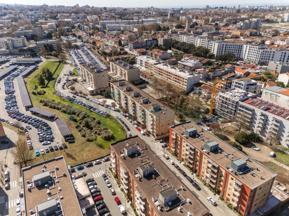 Apartamento T3 para Venda em Paranhos Foto 41