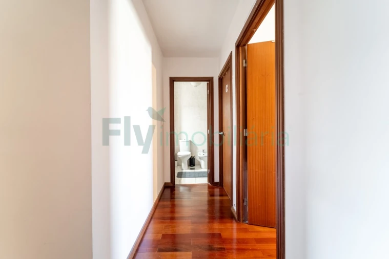 Apartamento T3 para Venda em Paranhos Foto 5