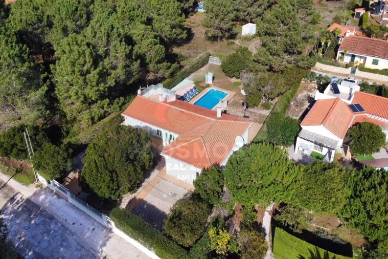 Moradia T3 para Venda em Aljezur Foto 1