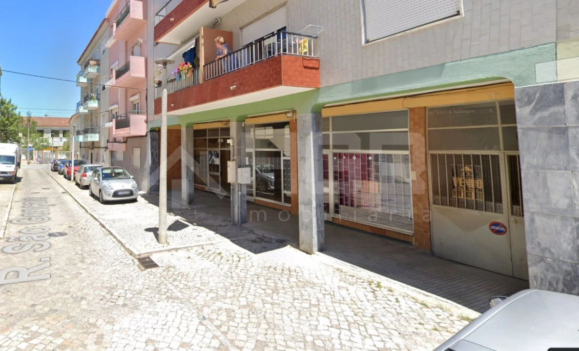 Garagem para Venda em Alto do Seixalinho, Santo André e Verderena Foto 2