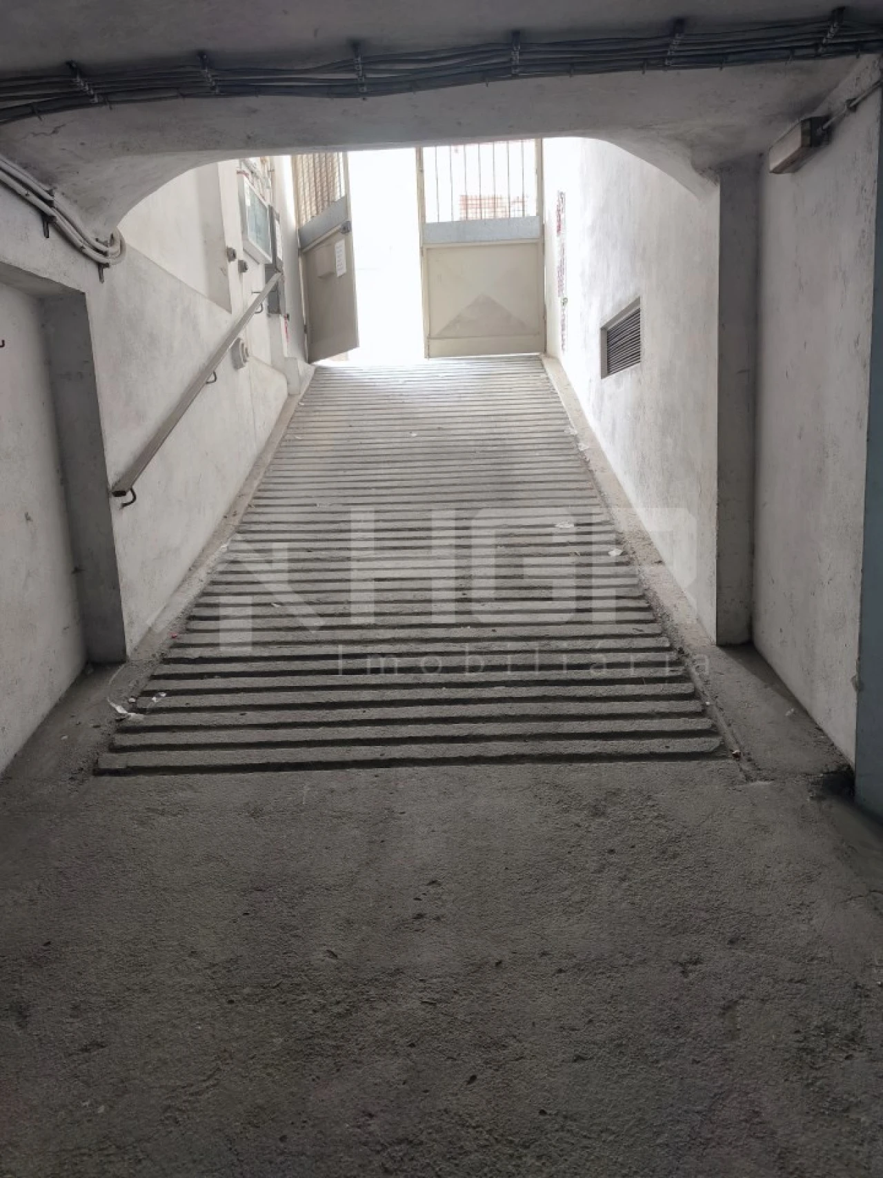 Garagem para Venda em Alto do Seixalinho, Santo André e Verderena Foto 7