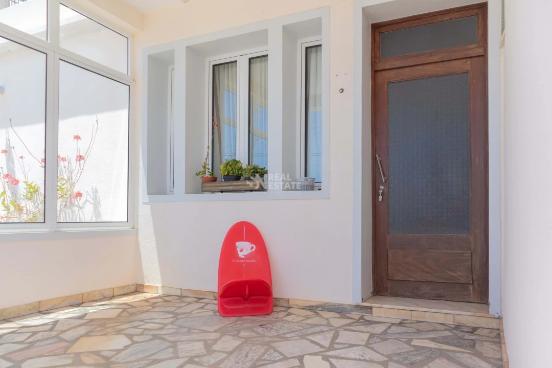 Moradia T4 para Venda em Calheta Foto 86