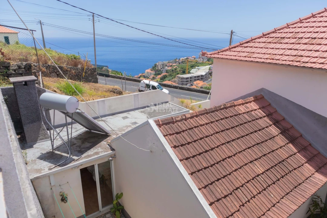 Moradia T4 para Venda em Calheta Foto 76