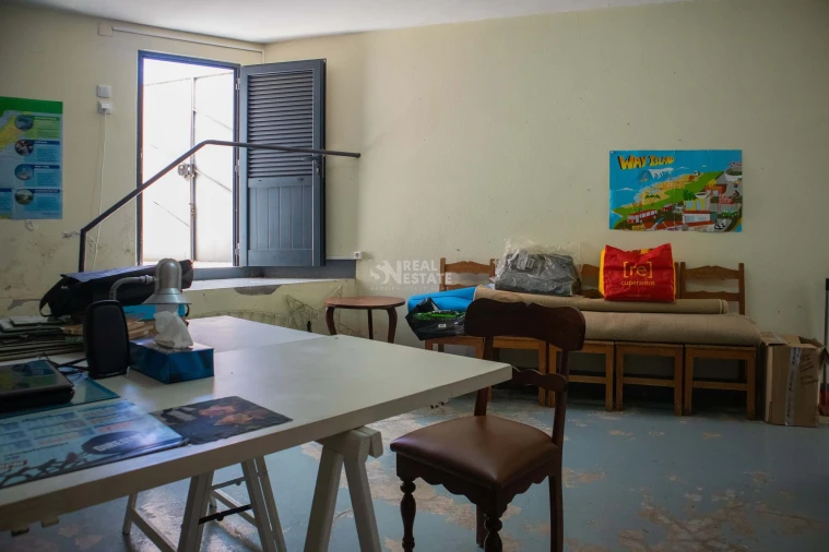 Moradia T4 para Venda em Calheta Foto 25