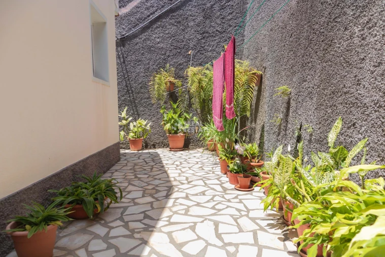 Moradia T4 para Venda em Calheta Foto 78